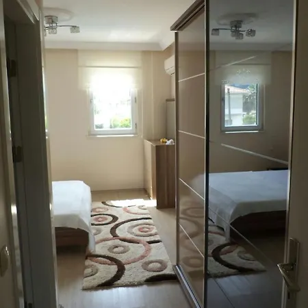 Mete Villa *